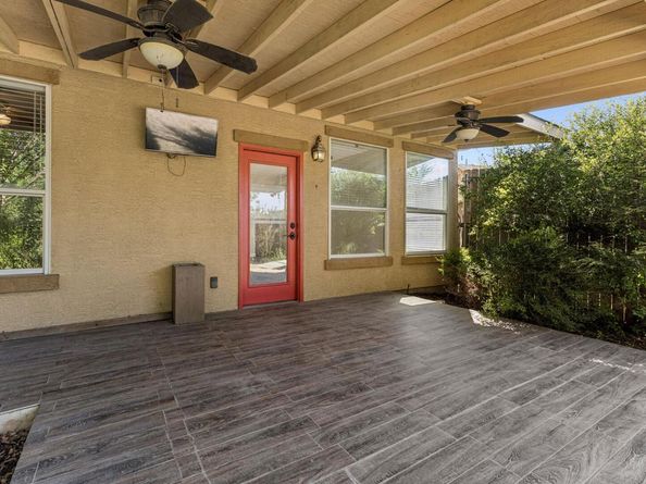 2210 Onion Creek PKWY 401, Austin TX 78747