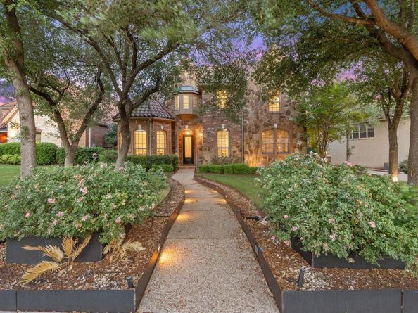 1917 Lakecliff Hills LN, Austin TX 78732
