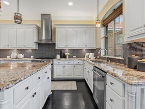 1917 Lakecliff Hills LN, Austin TX 78732