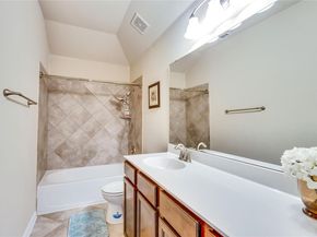 4829 Pyrenees PASS, Austin TX 78738