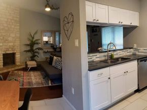 11815 Lochridge DR, Austin TX 78758