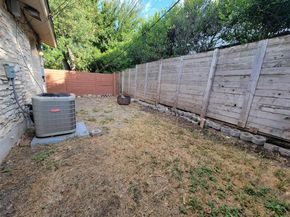 2011 Meadowridge DR A, Austin TX 78704