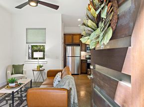 802 Valdez ST B, Austin TX 78741