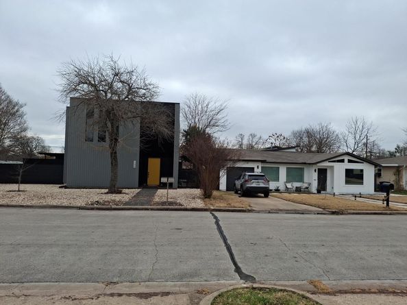 7520 Delafield LN, Austin TX 78752