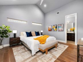 1310 Cedar Ave 1, Austin TX 78702