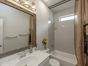 7915 Mellencamp DR, Austin TX 78744