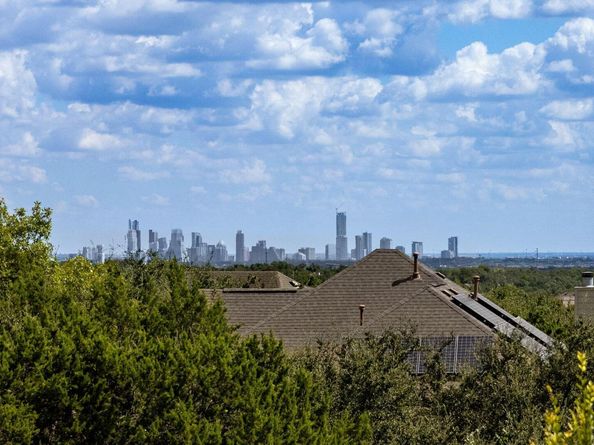 8824 Colberg DR, Austin TX 78749