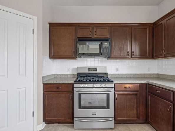 8824 Colberg DR, Austin TX 78749
