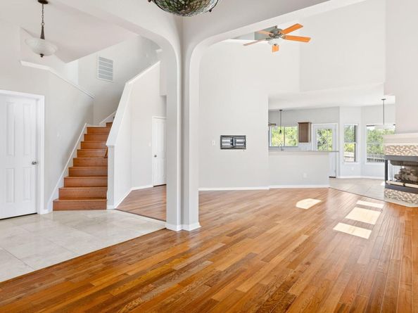 8824 Colberg DR, Austin TX 78749