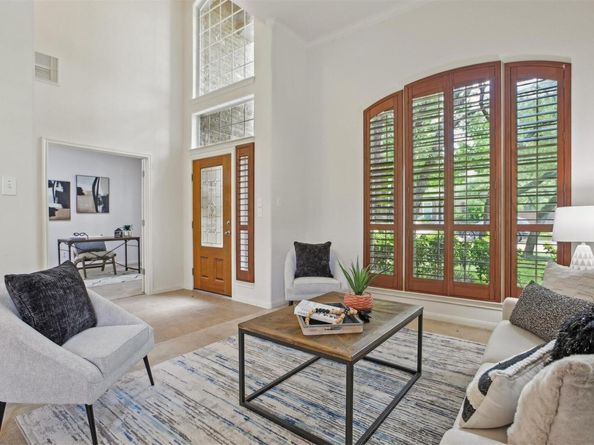 407 Misty Morn LN, Cedar Park TX 78613