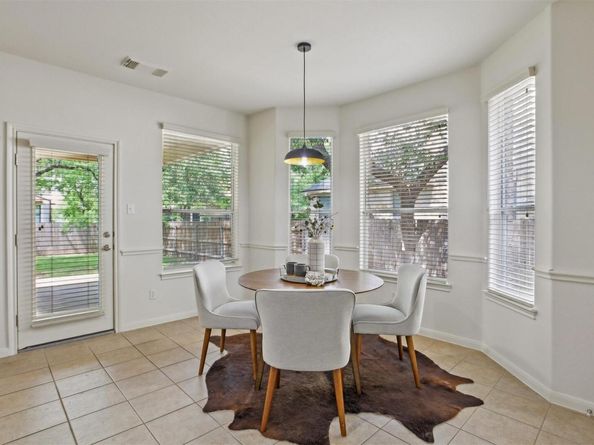 407 Misty Morn LN, Cedar Park TX 78613