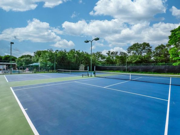 5400 Painted Shield DR, Austin TX 78735