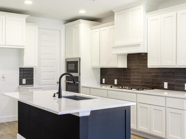 226 Bright Light WAY, Georgetown TX 78633