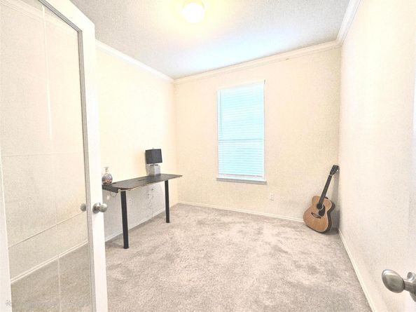 242 Zuma DR, Liberty Hill TX 78642