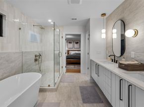 8300 Hathaway DR, Austin TX 78757