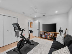 8300 Hathaway DR, Austin TX 78757