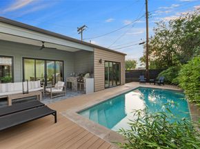8300 Hathaway DR, Austin TX 78757