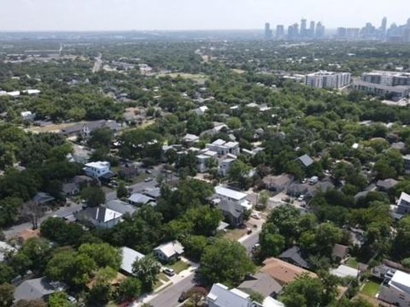 3009 E 18th 1/2 ST, Austin TX 78702