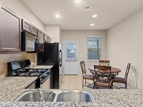 2880 Donnell DR 1901, Round Rock TX 78664