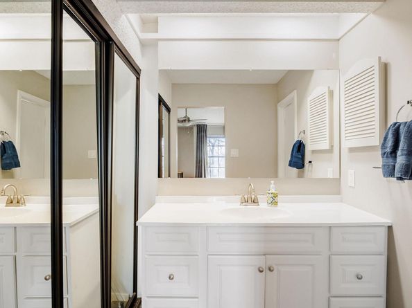 1748 Ohlen RD 14, Austin TX 78757