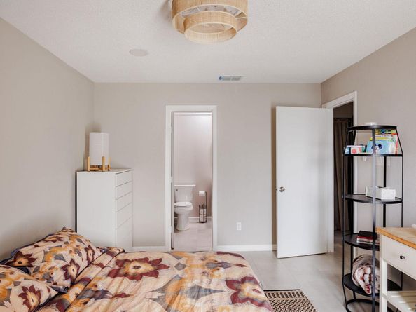 1748 Ohlen RD 14, Austin TX 78757