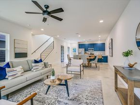 1121 Walton LN B, Austin TX 78721