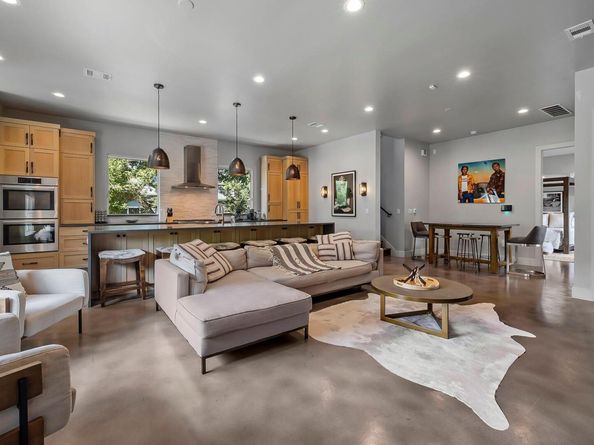 2414 Kinney RD, Austin TX 78704