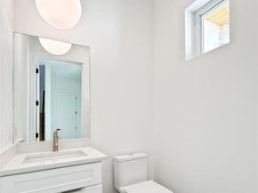 3614 Abbate CIR B, Austin TX 78721