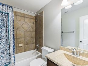 12101 Labrador Bay CT, Austin TX 78732