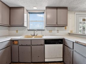 706 Cargill DR, Spicewood TX 78669