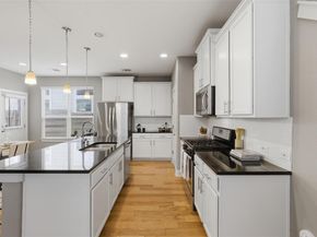 7107 Mowbray ST 44, Austin TX 78741