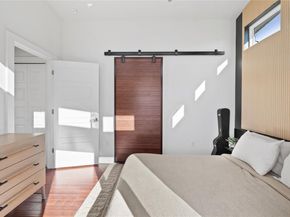 1904 E 17th ST B, Austin TX 78702