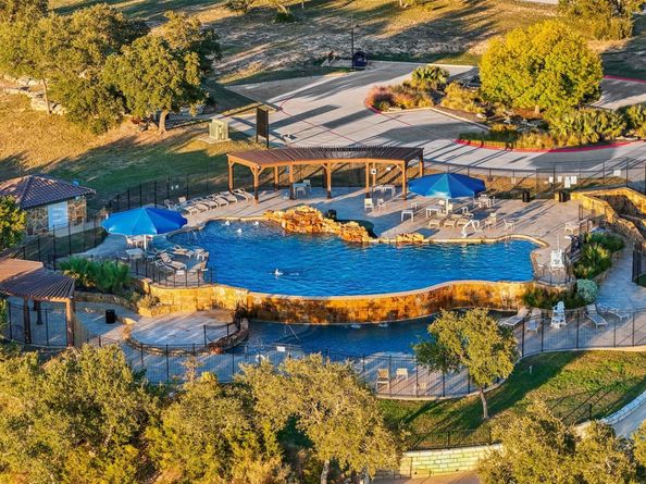 7906 Turnback Ledge TRL, Lago Vista TX 78645