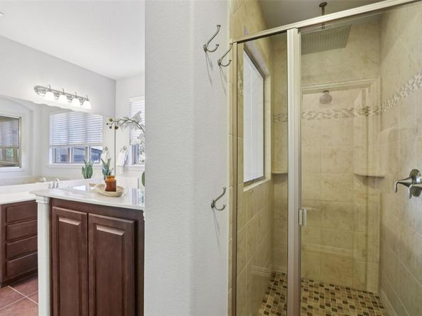 7906 Turnback Ledge TRL, Lago Vista TX 78645