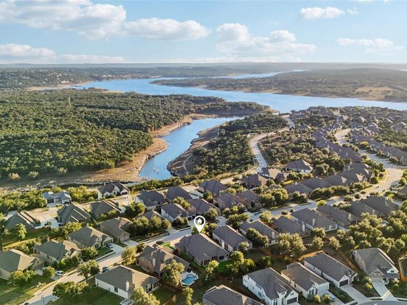 7906 Turnback Ledge TRL, Lago Vista TX 78645
