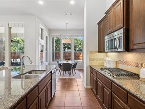 7906 Turnback Ledge TRL, Lago Vista TX 78645