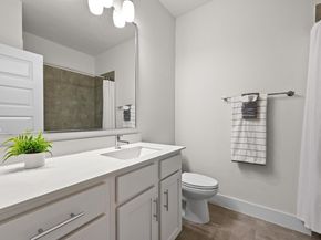 8922 Menchaca RD 303, Austin TX 78748