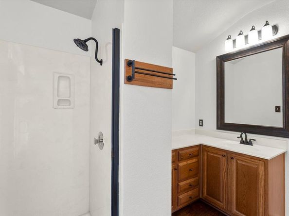 13321 Humphrey Dr, Austin TX 78729