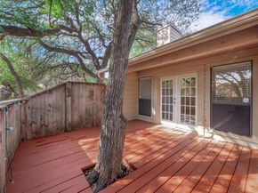 7211 Lakewood DR E118, Austin TX 78750