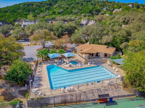 7211 Lakewood DR E118, Austin TX 78750