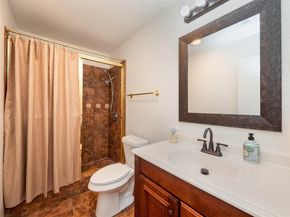 7211 Lakewood DR E118, Austin TX 78750