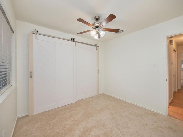 7211 Lakewood DR E118, Austin TX 78750