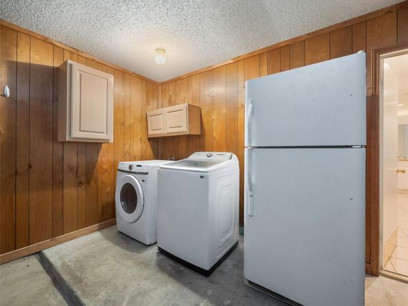 7211 Lakewood DR E118, Austin TX 78750