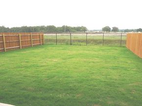 313 Redonda DR, Liberty Hill TX 78642