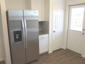 313 Redonda DR, Liberty Hill TX 78642
