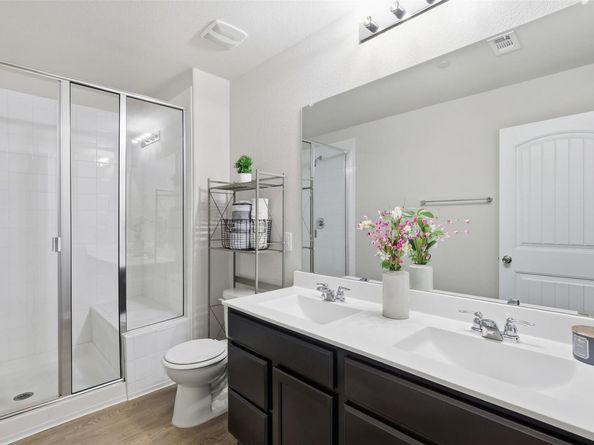 516 E Slaughter LN 2303, Austin TX 78744