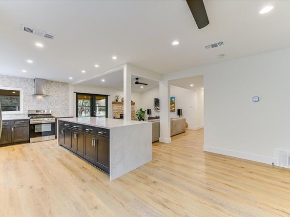 4511 Cliffstone CV, Austin TX 78735