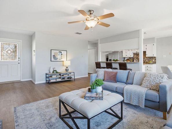 6486 Hart LN, Austin TX 78731