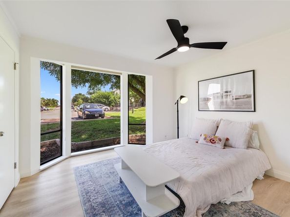 170 World Of Tennis SQ, Lakeway TX 78738