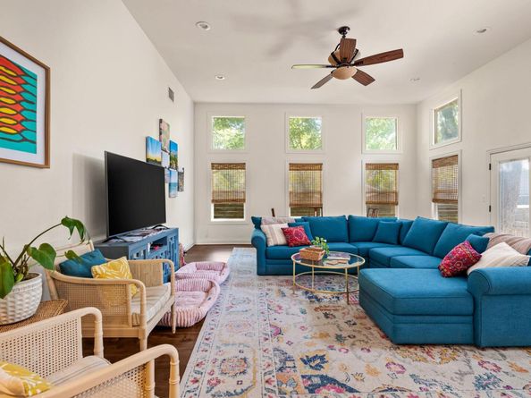 2500 W 12th ST, Austin TX 78703